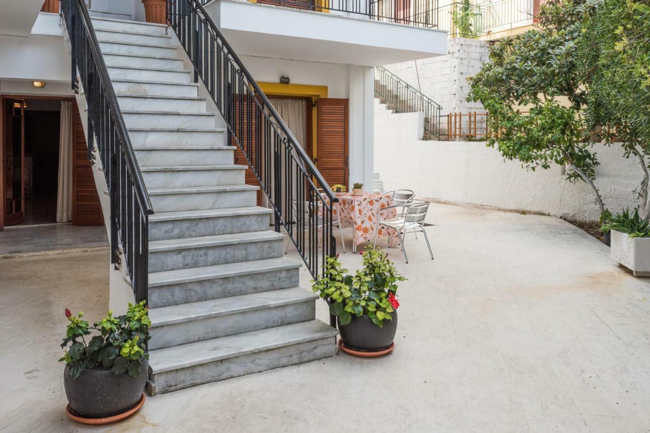 Areti Apartments Poros  Exterior foto